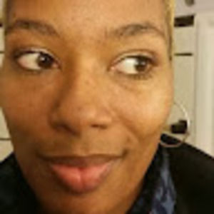 Meet your Posher, Bettina